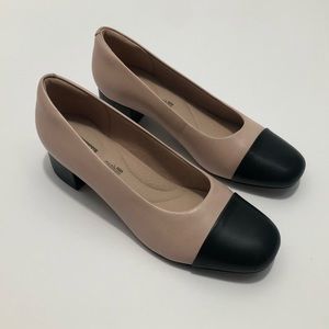 Clarks Chartli Diva Pump